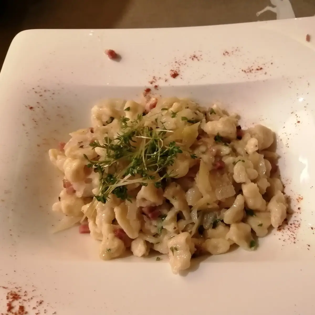 Spatzln Mit Sauerkraut