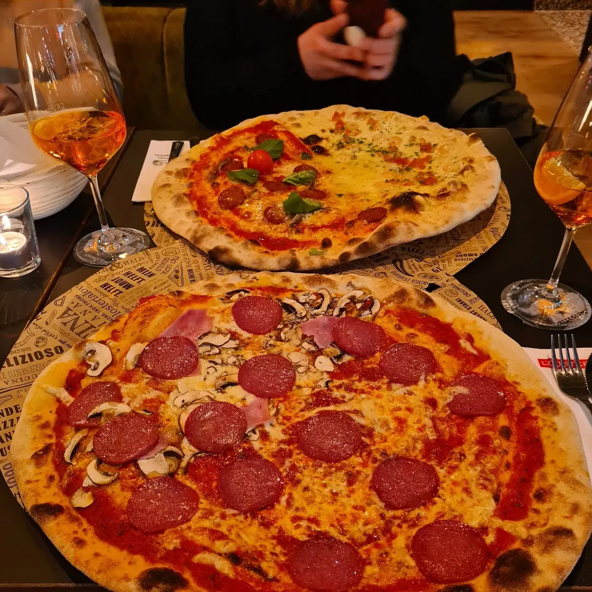 Pikante Salami Pizza