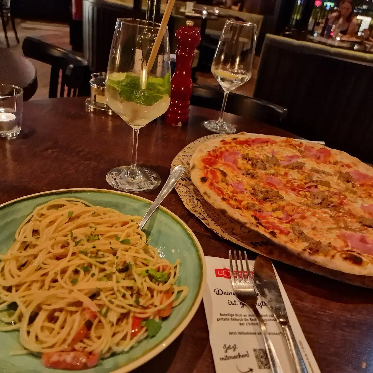 Pizza Mit Thunfisch Und Mais