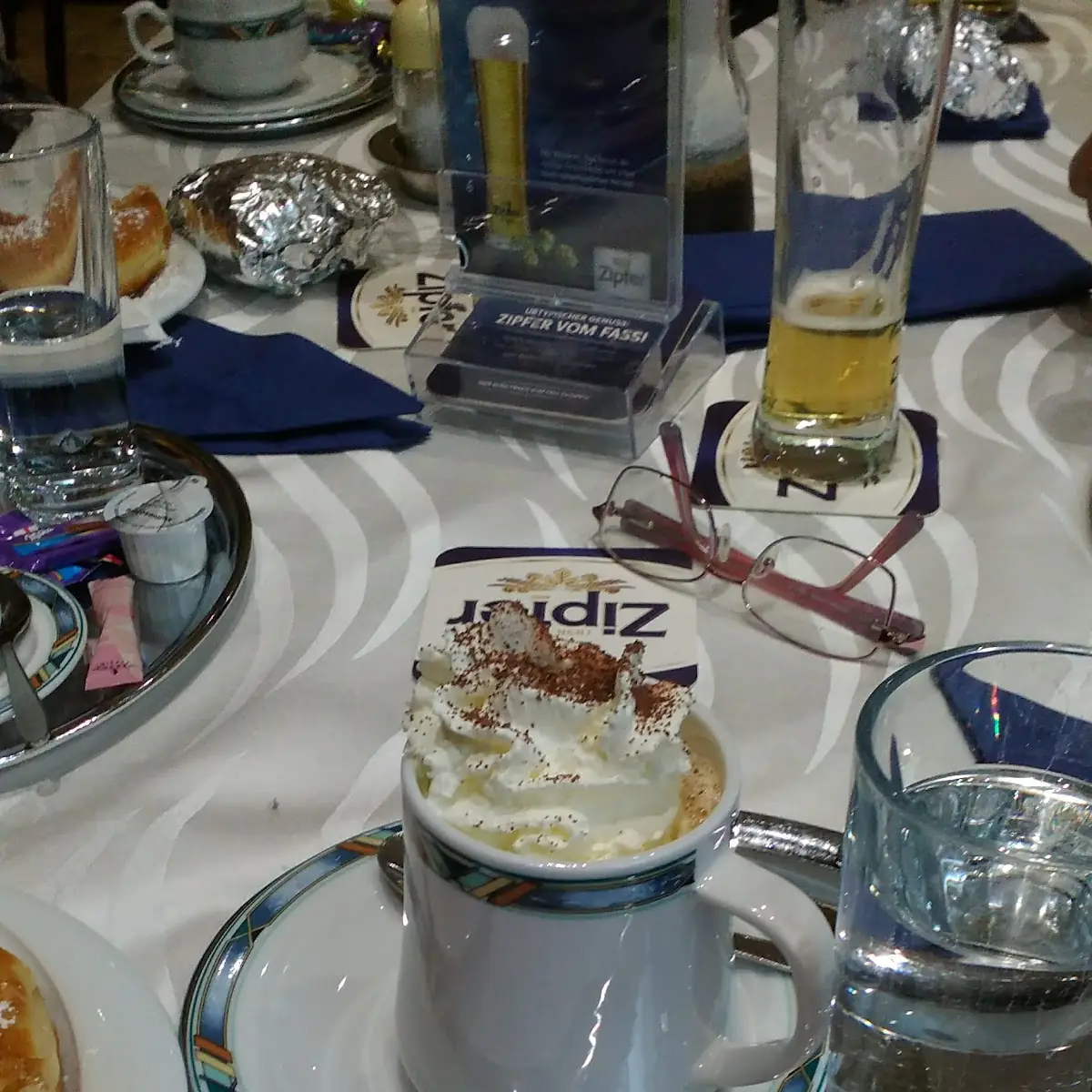 Cappuccino Mit Schlag