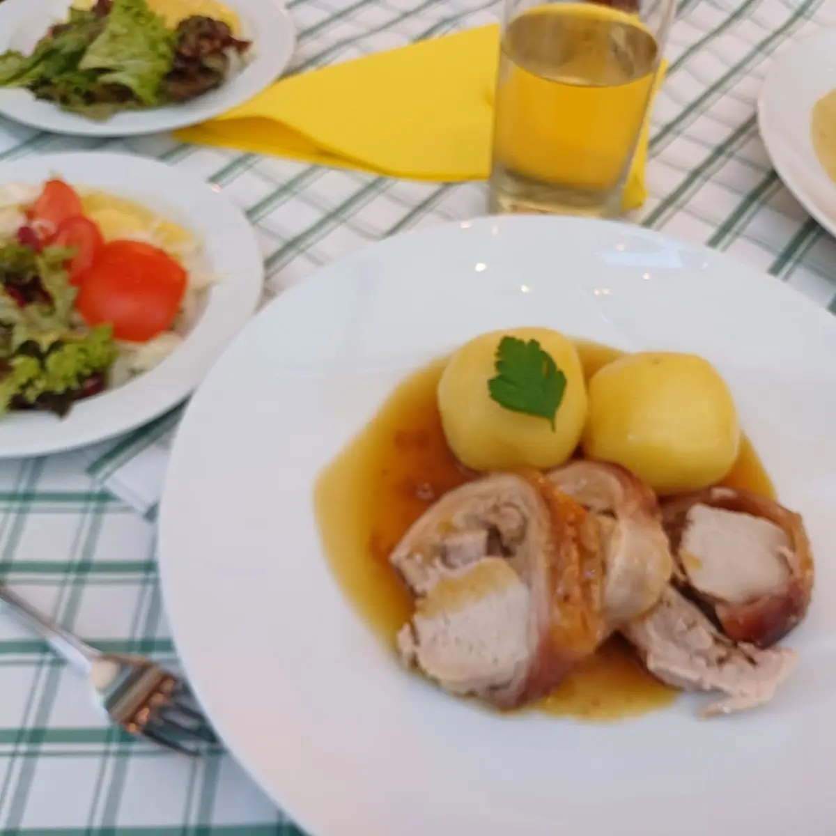 Spanferkel Mit Waldviertler Knödel