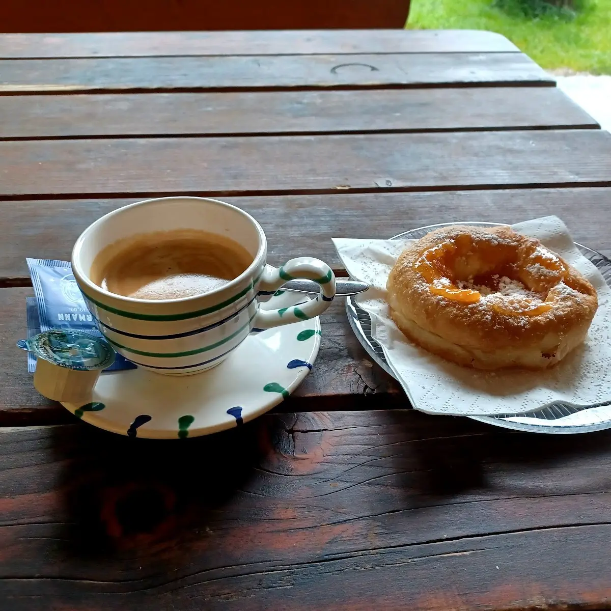 Kaffee Mit Krapfen