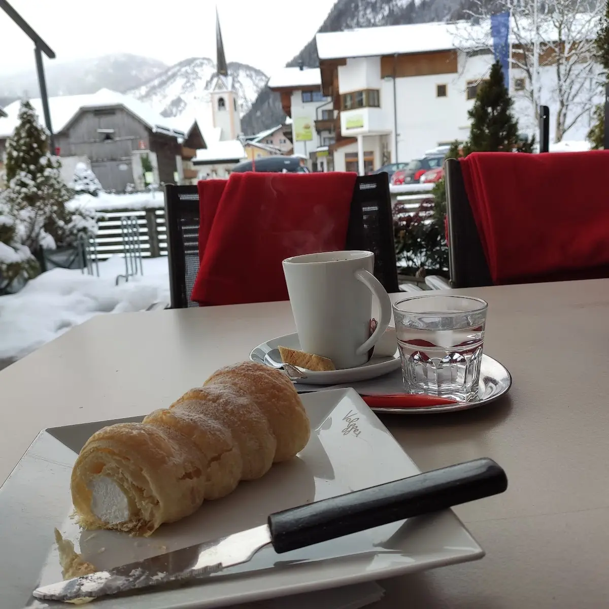 Ein Verlängerter Und Eine Schaumrolle