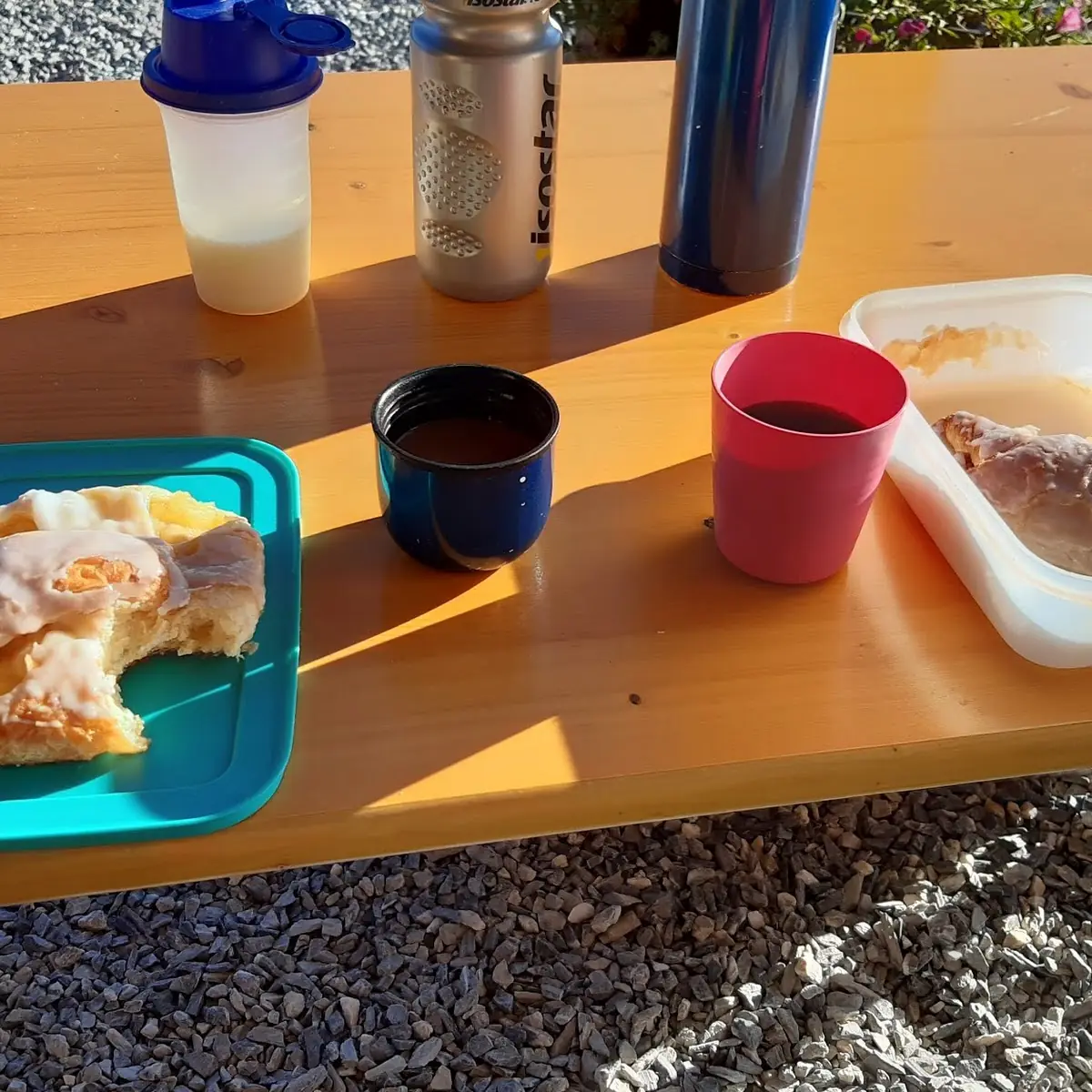 Kaffee Mit Topfengolatsche