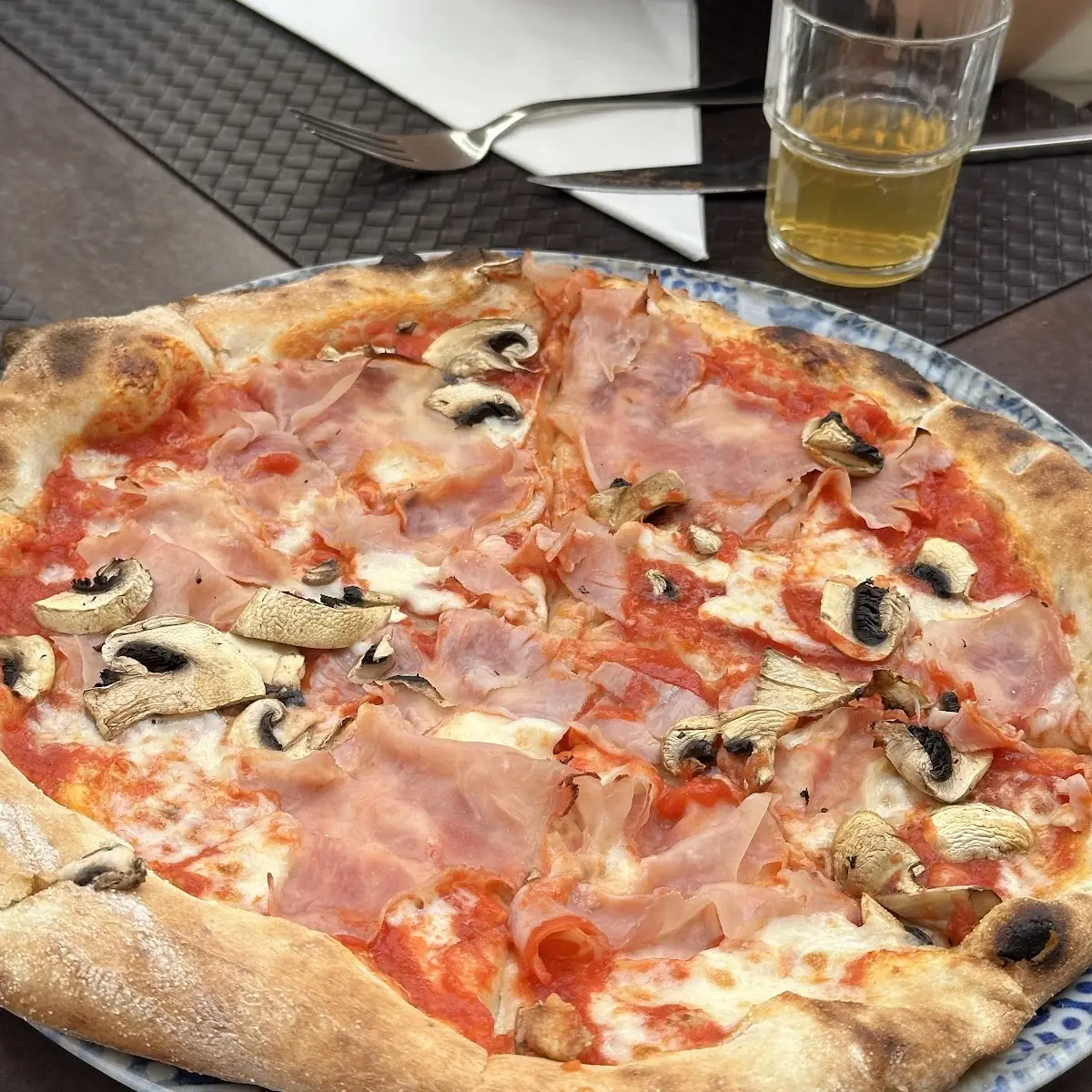 Pizza Capricciosa