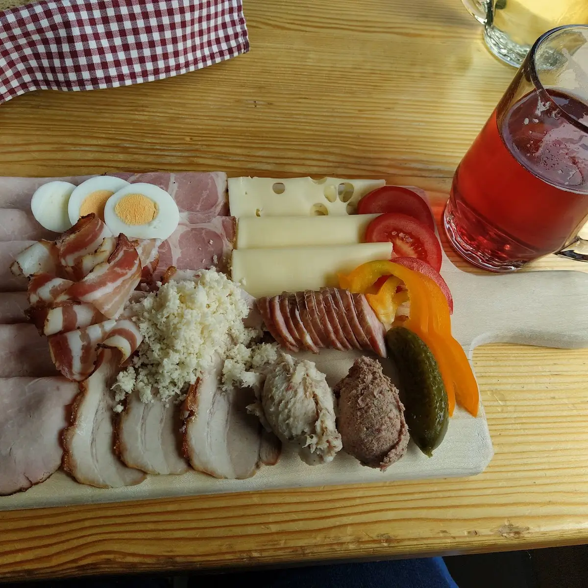 Bretteljause