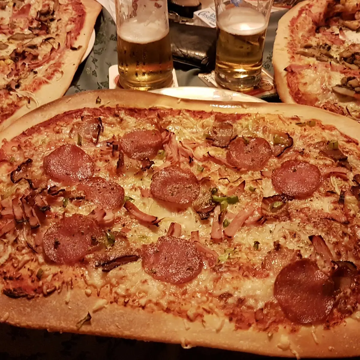 Haus Pizza