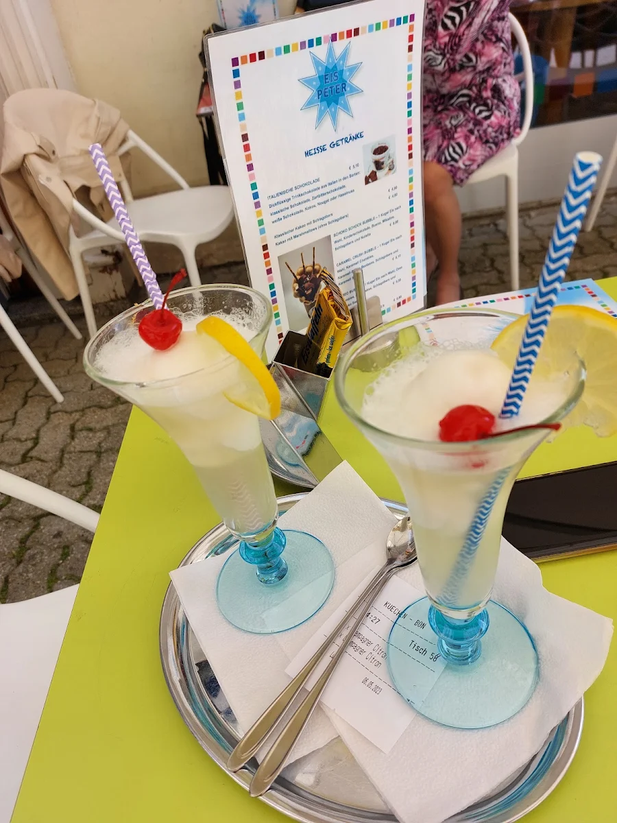 Champagner Mit Zitroneneis