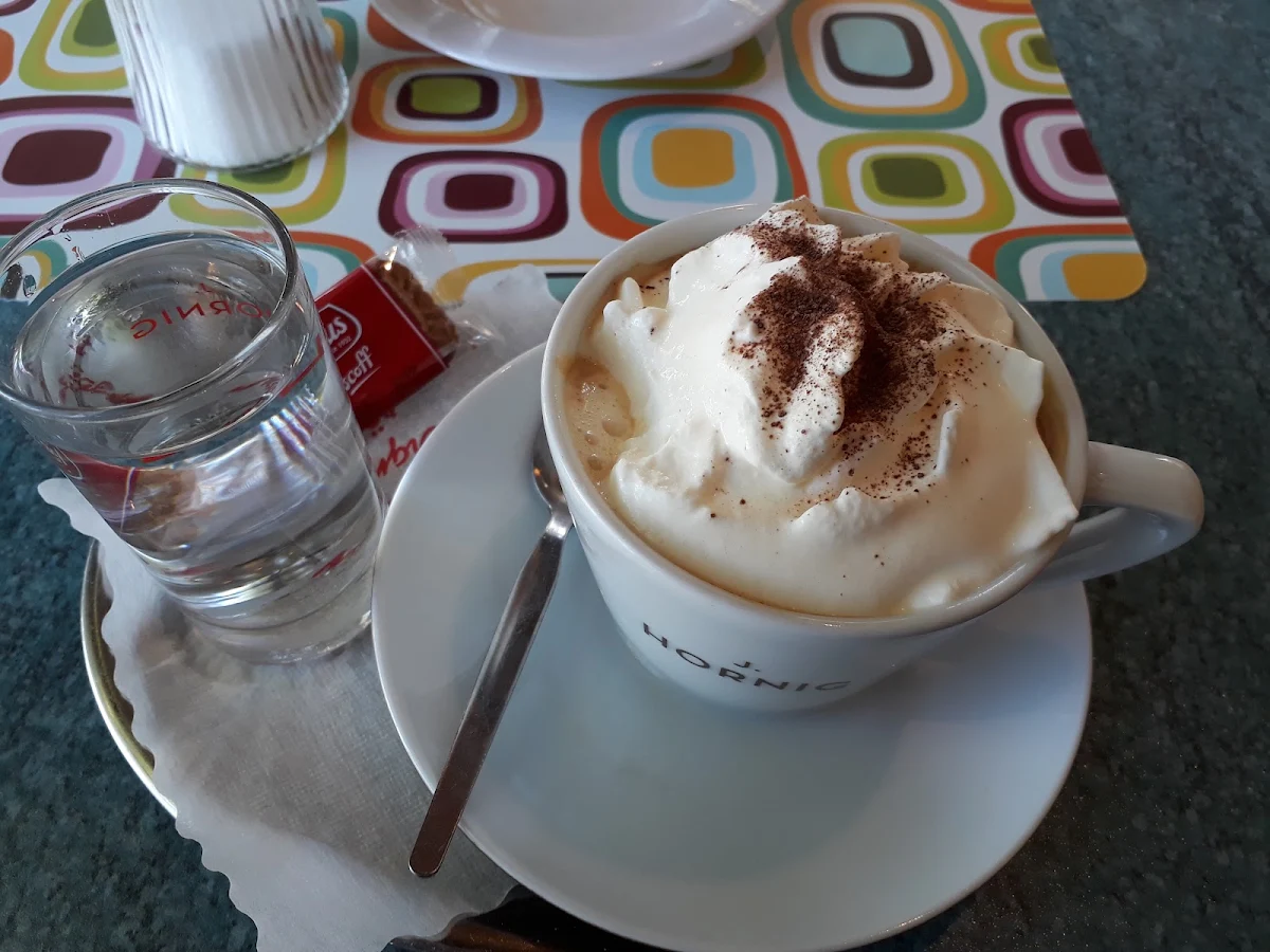 Cappuccino Mit Schlagsahne