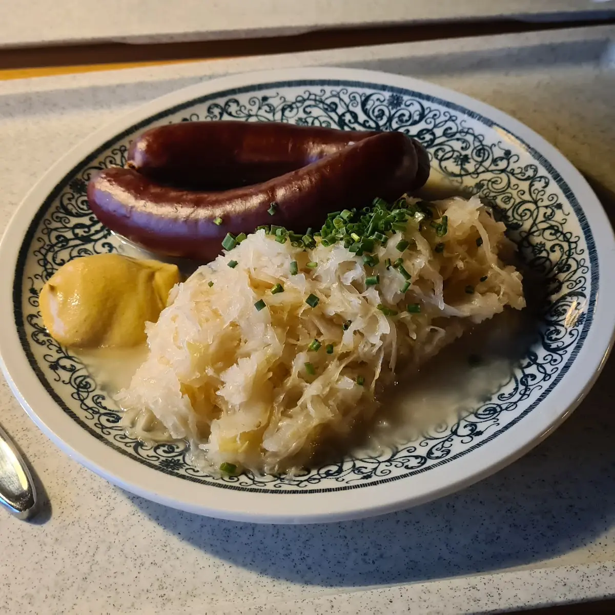 Sauerkraut Mit Würstchen
