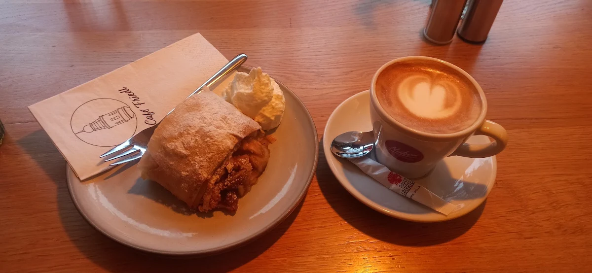 Äpfel Strudel