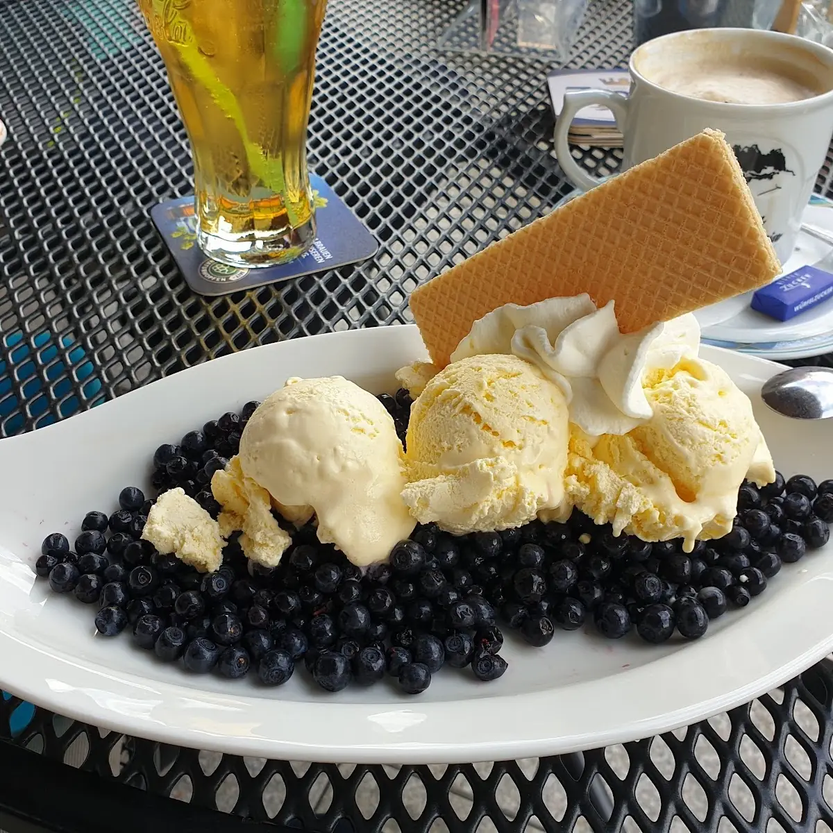 Heidelbeeren Mit Vanilleeis