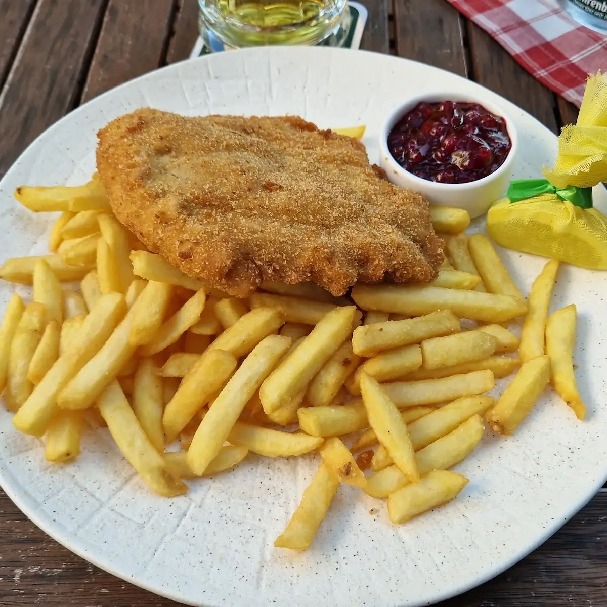 Cordon Bleu Mit Pommes