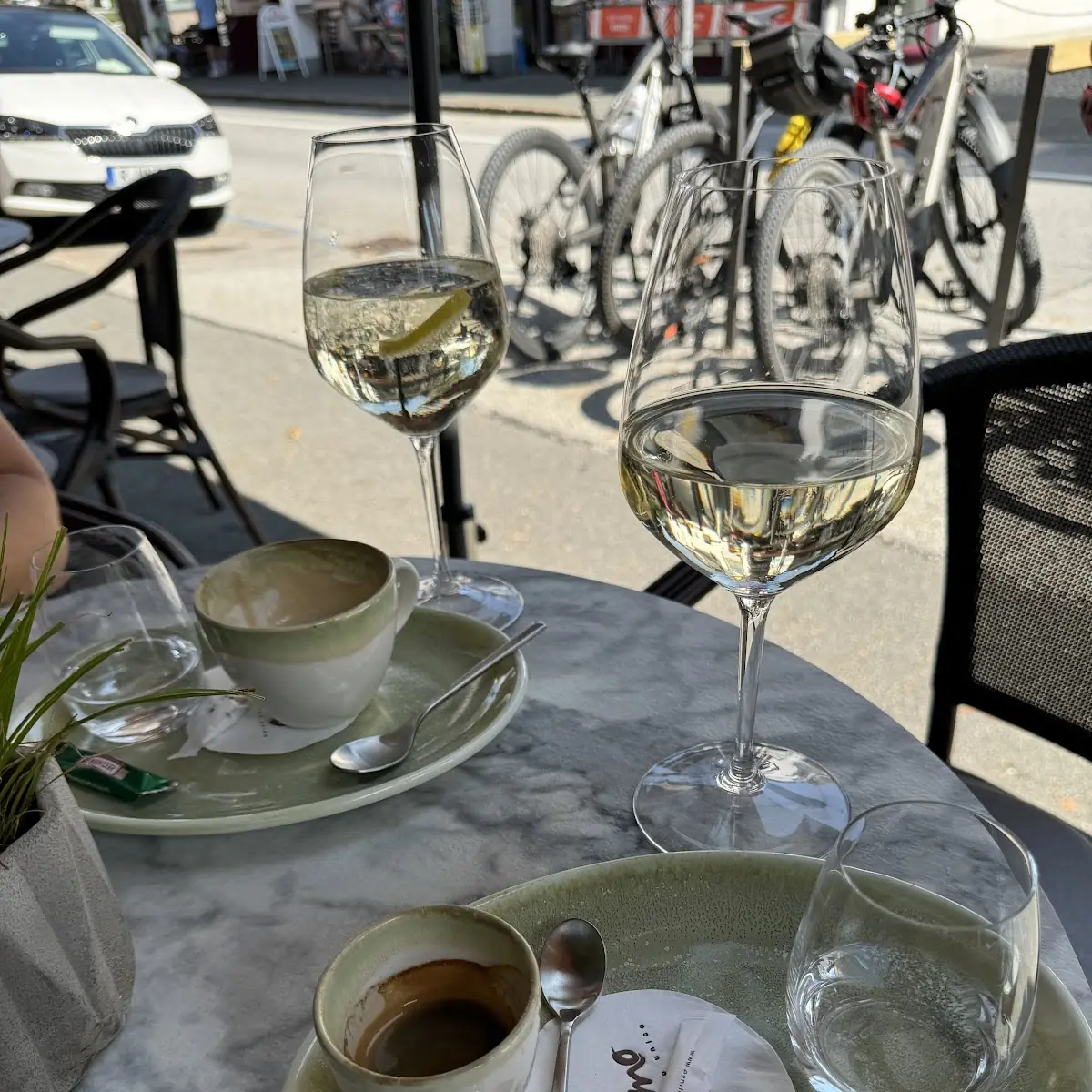 Weiss Sauer & Espresso