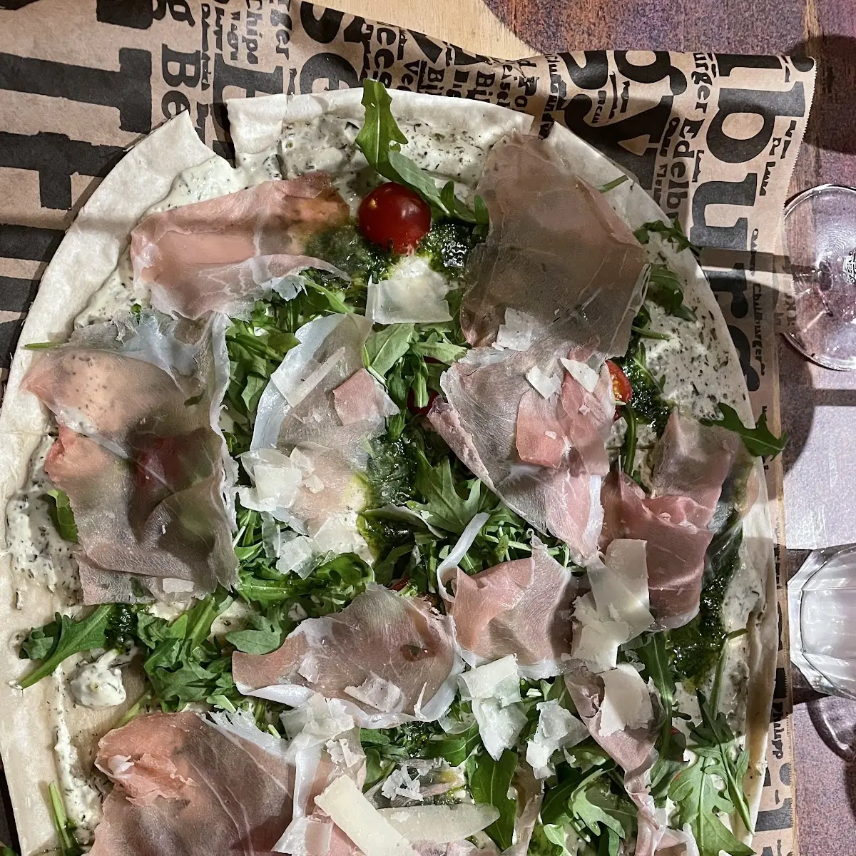 Flammkuchen Mit Prosciutto