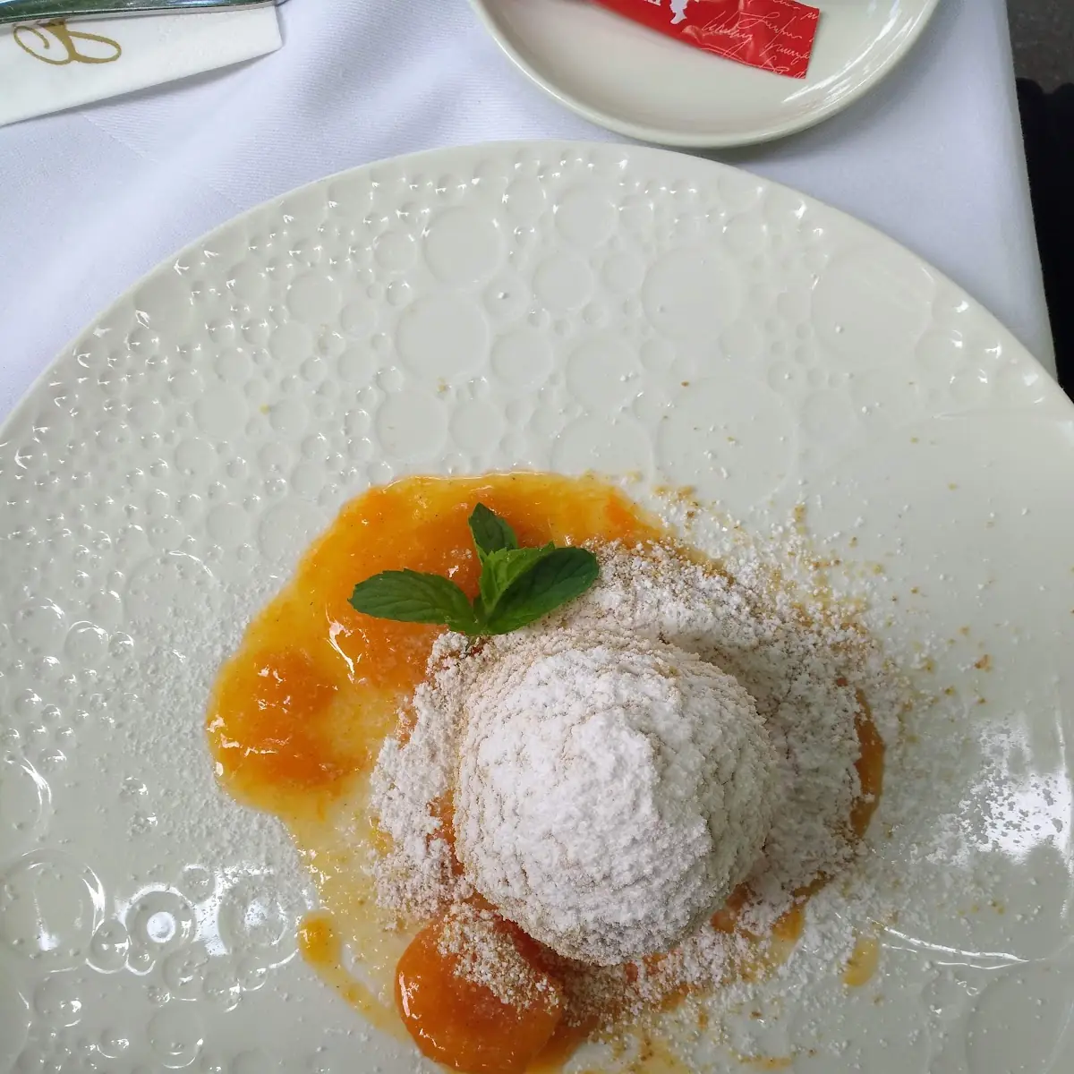 Marillenknödel