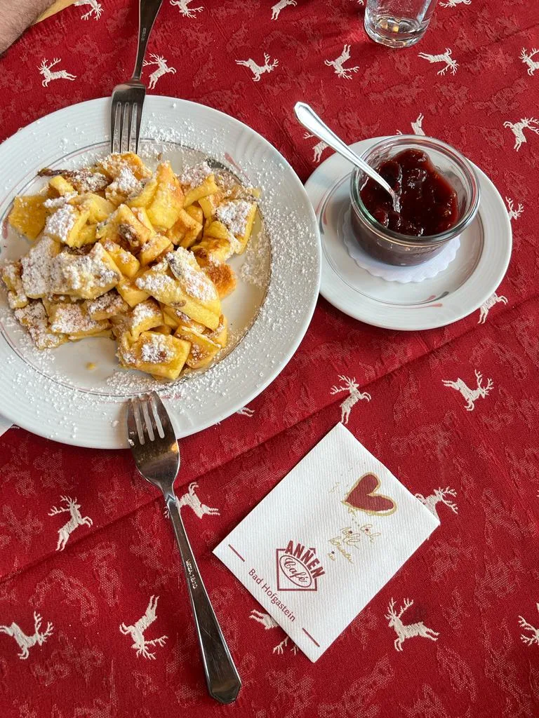 Kaiserschmarrn Mit Zwetschgen