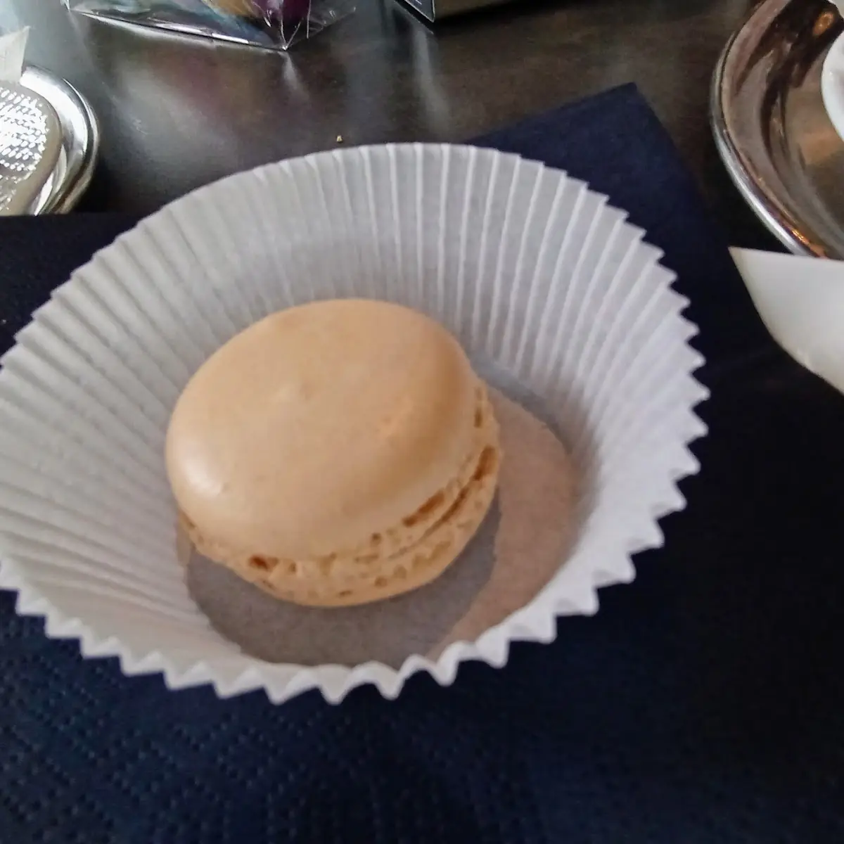 Macrons