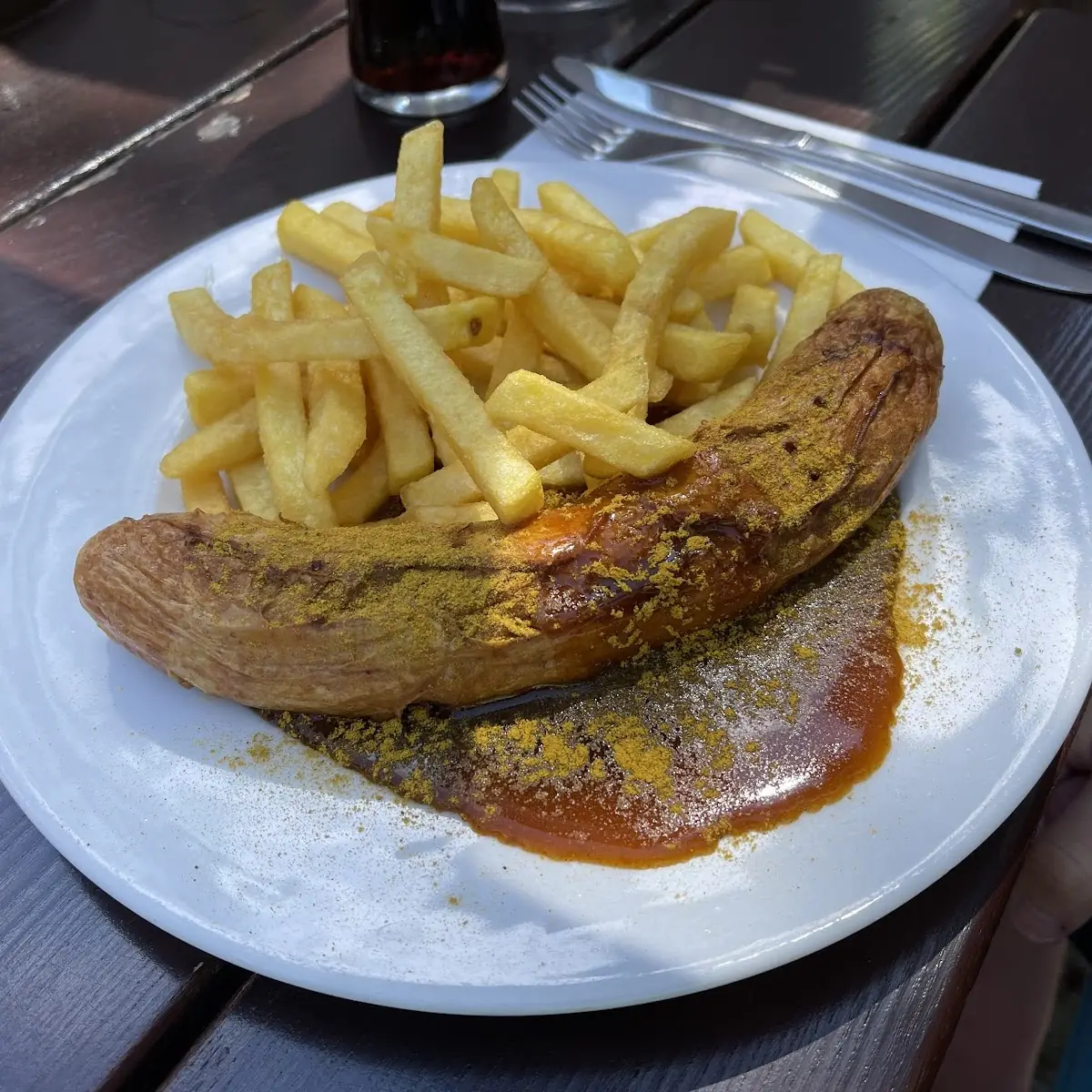 Currywurst Mit Pommes Frites