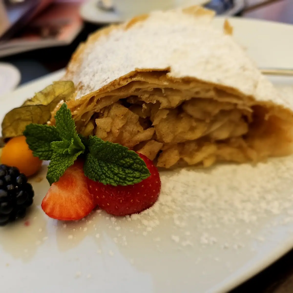 Apfelstrudel