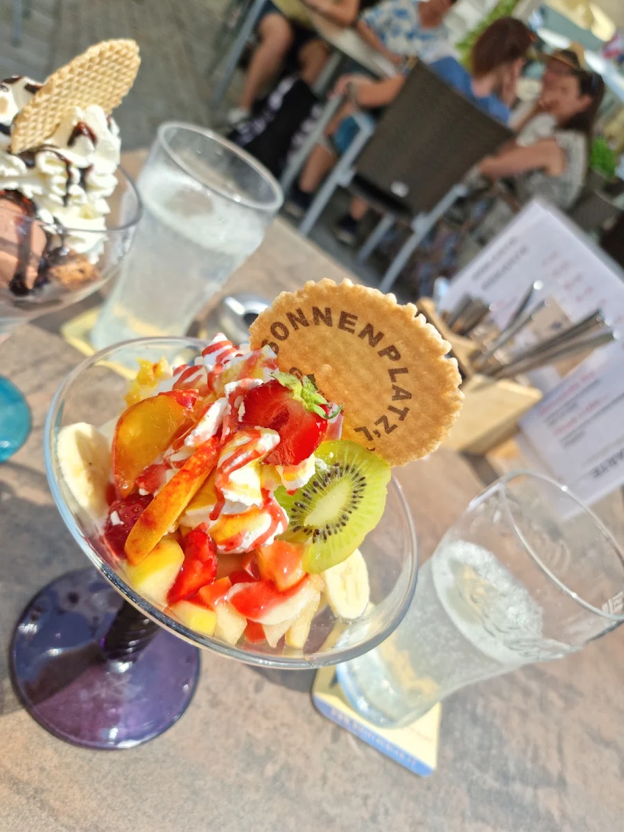 Früchtebecher Ohne Schlag Nomnom Extra Zitrone Und Erdbeereis
