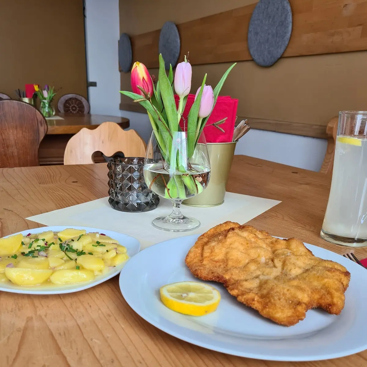 Hühnerschnitzel Mit Kartoffelsalat