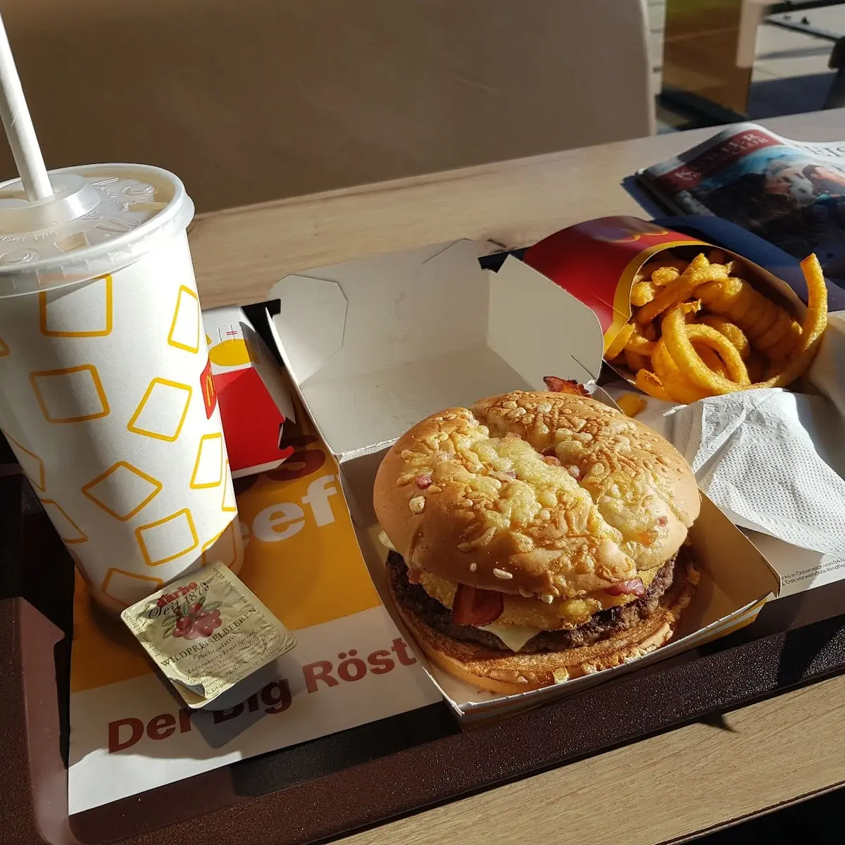 Hütten Gaudi Burger