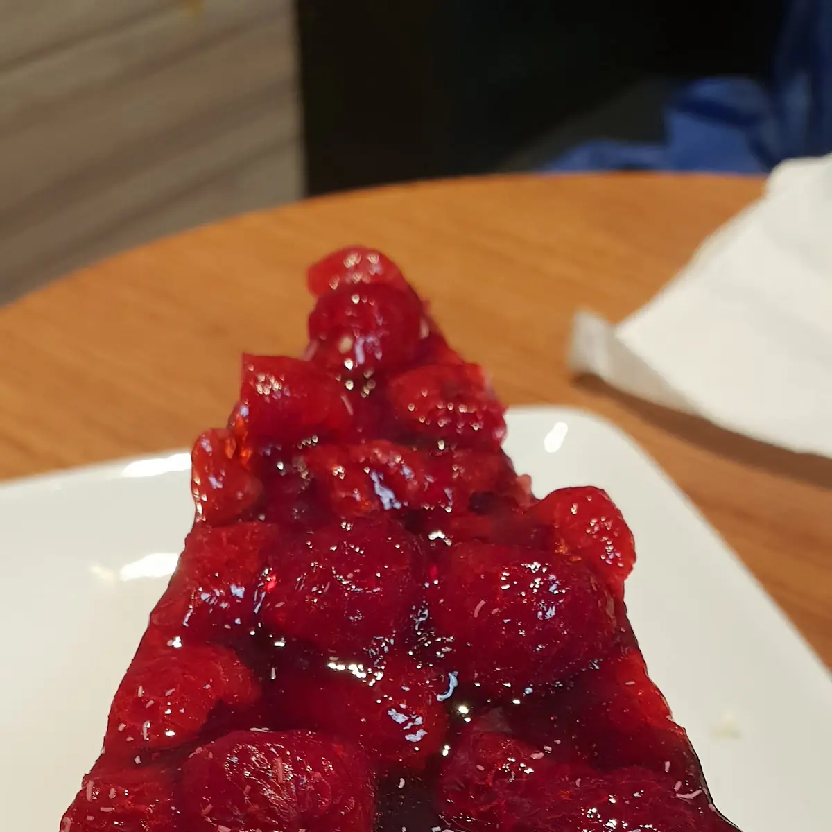 Himbeer-joghurt-torte