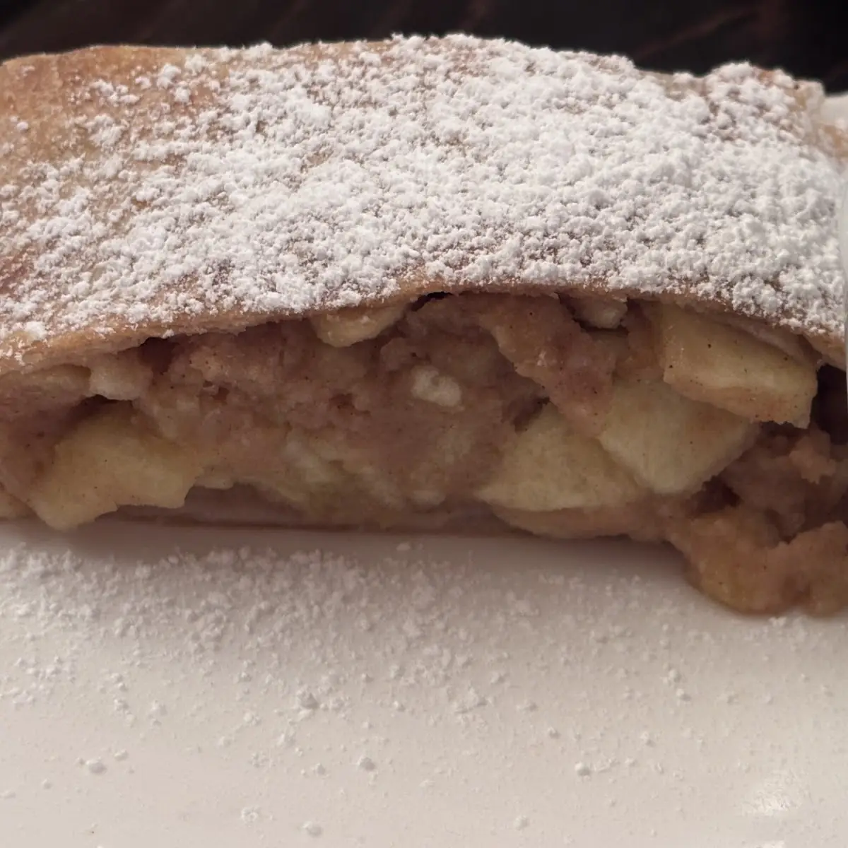 Apfelstrudel