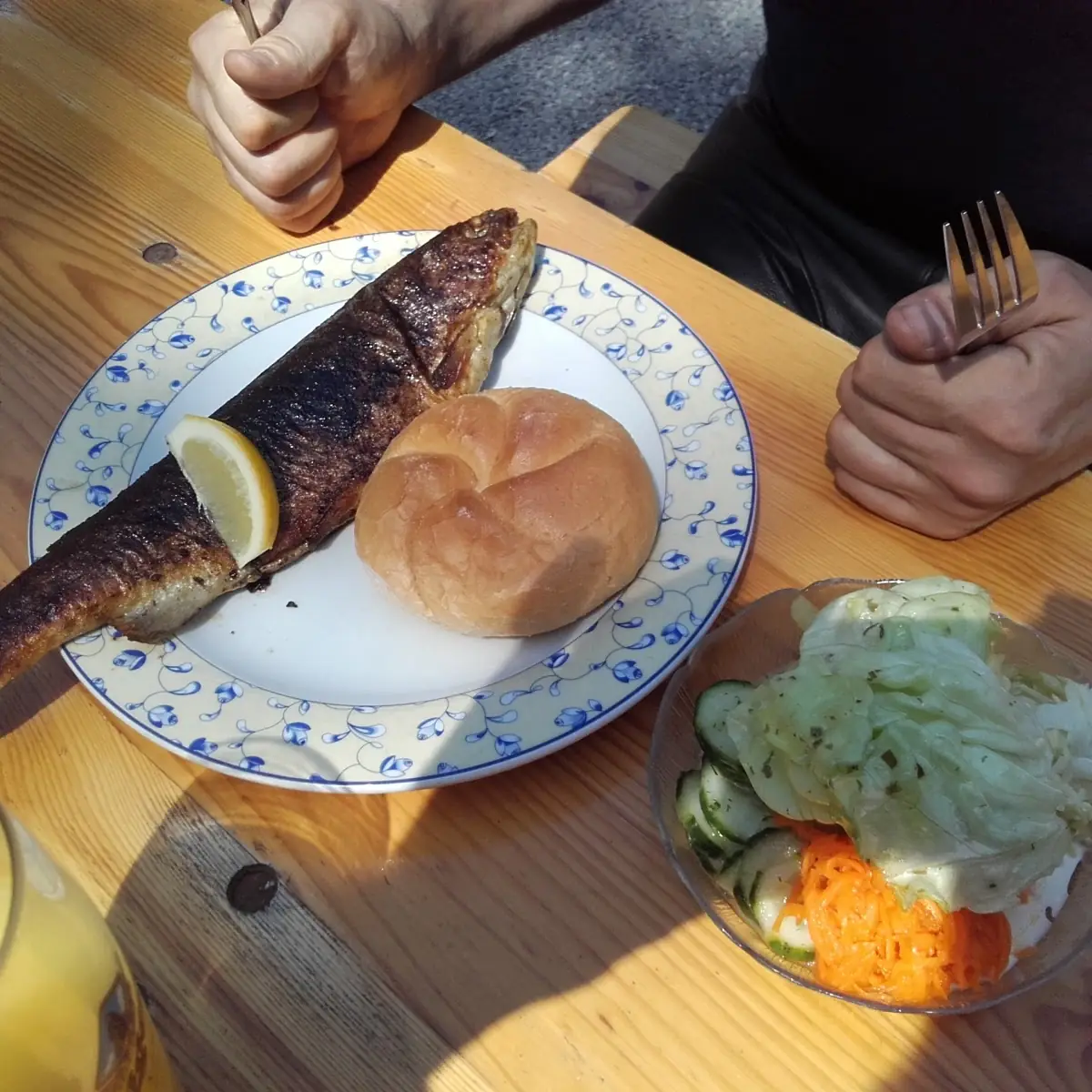 Forelle Mit Salat