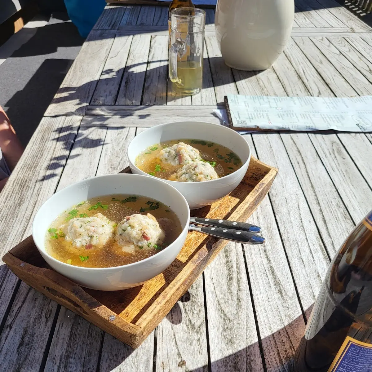 Speckknödel Suppe