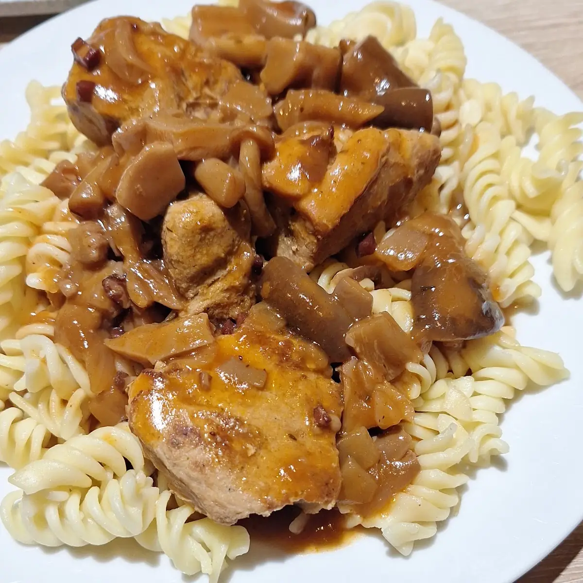 Rindfleisch Mit Nudeln