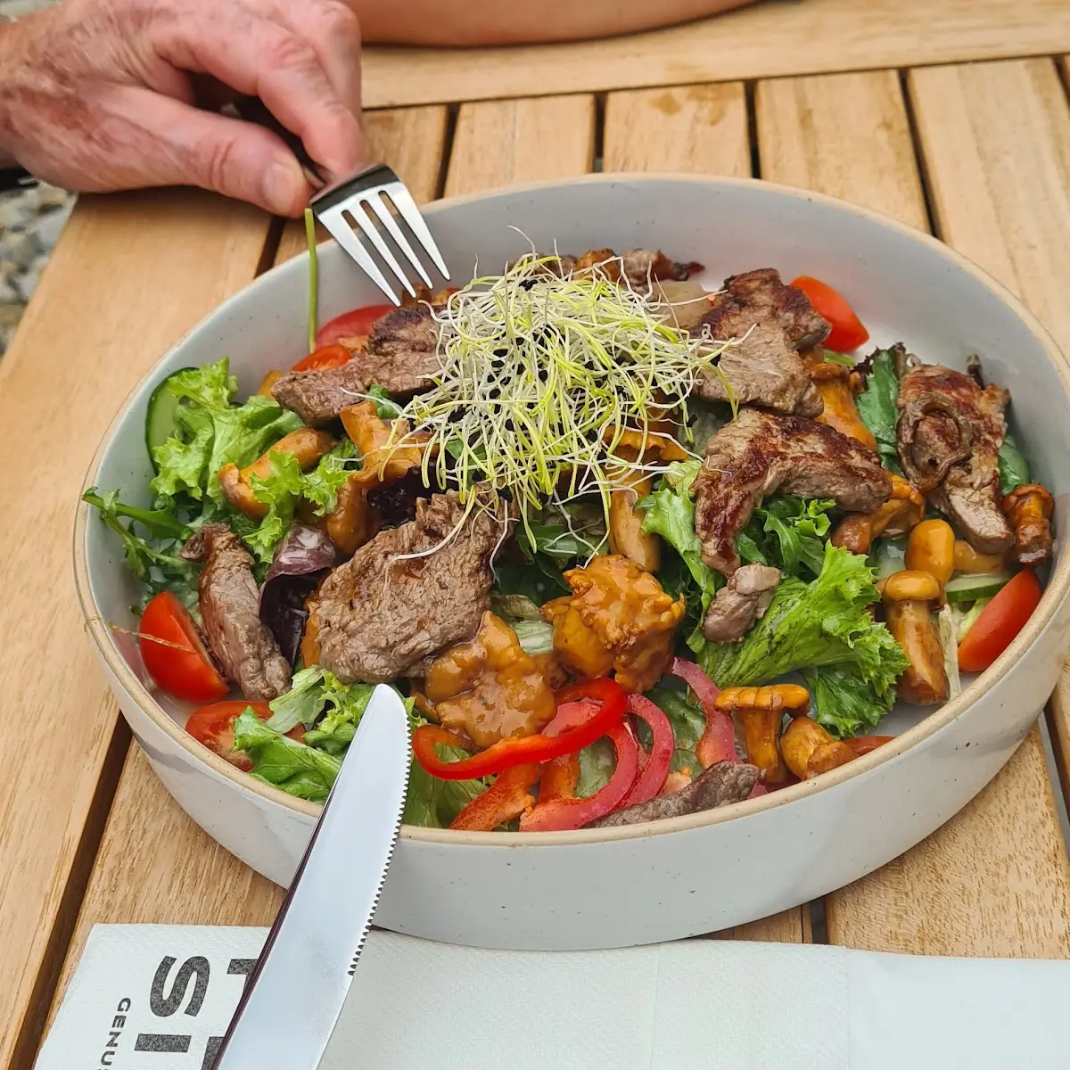 Rinderspitzen- Salat