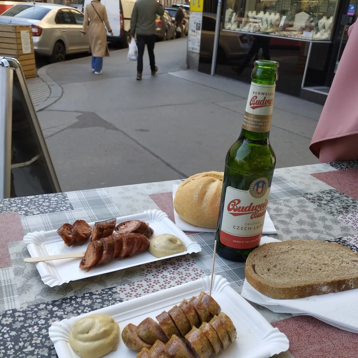 Salchichas de Cerdo Y Rellena de Queso