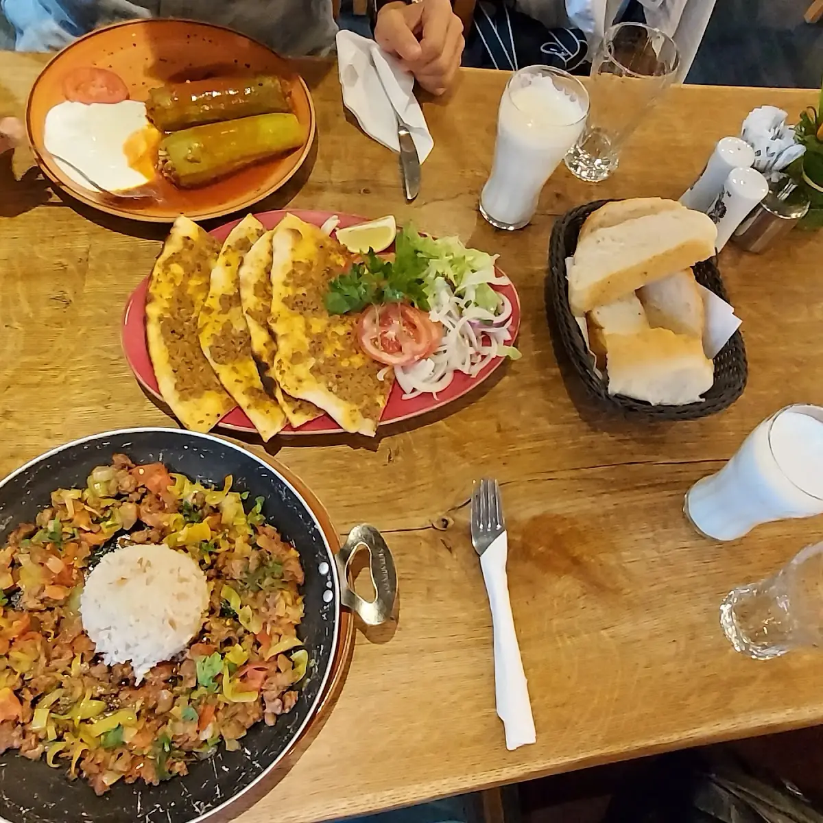 Lahmacun Mit Fleisch