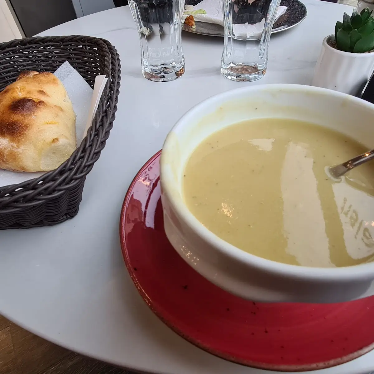 Linsensuppe