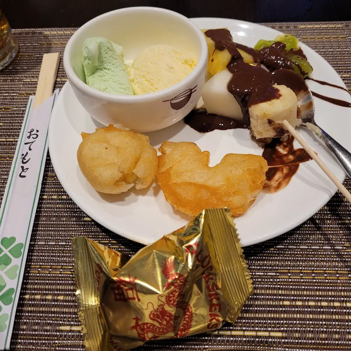 Gebackenes Obst Eis Früchte Vom Schokobrunnen