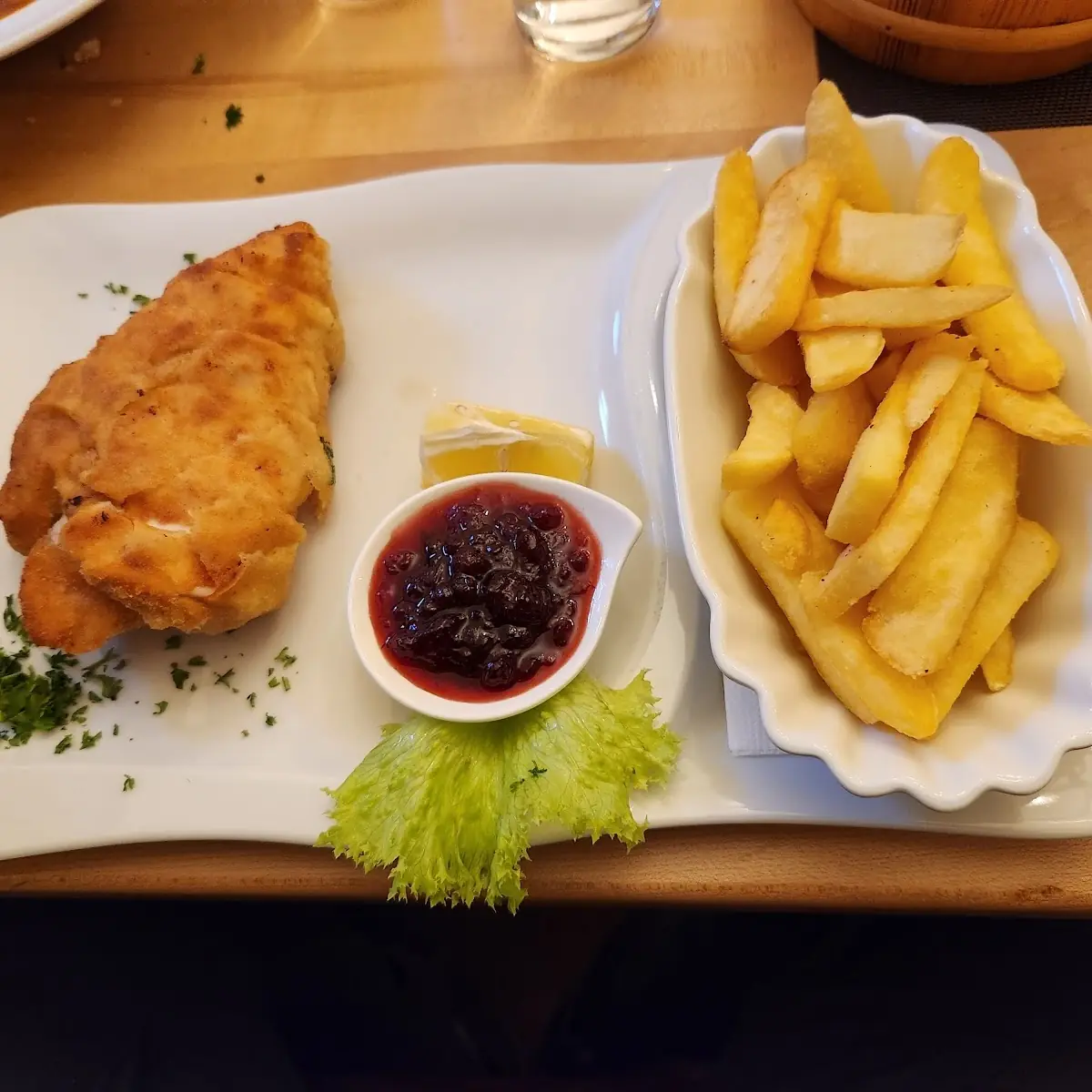 Cordon Bleu Mit Bratkartoffeln