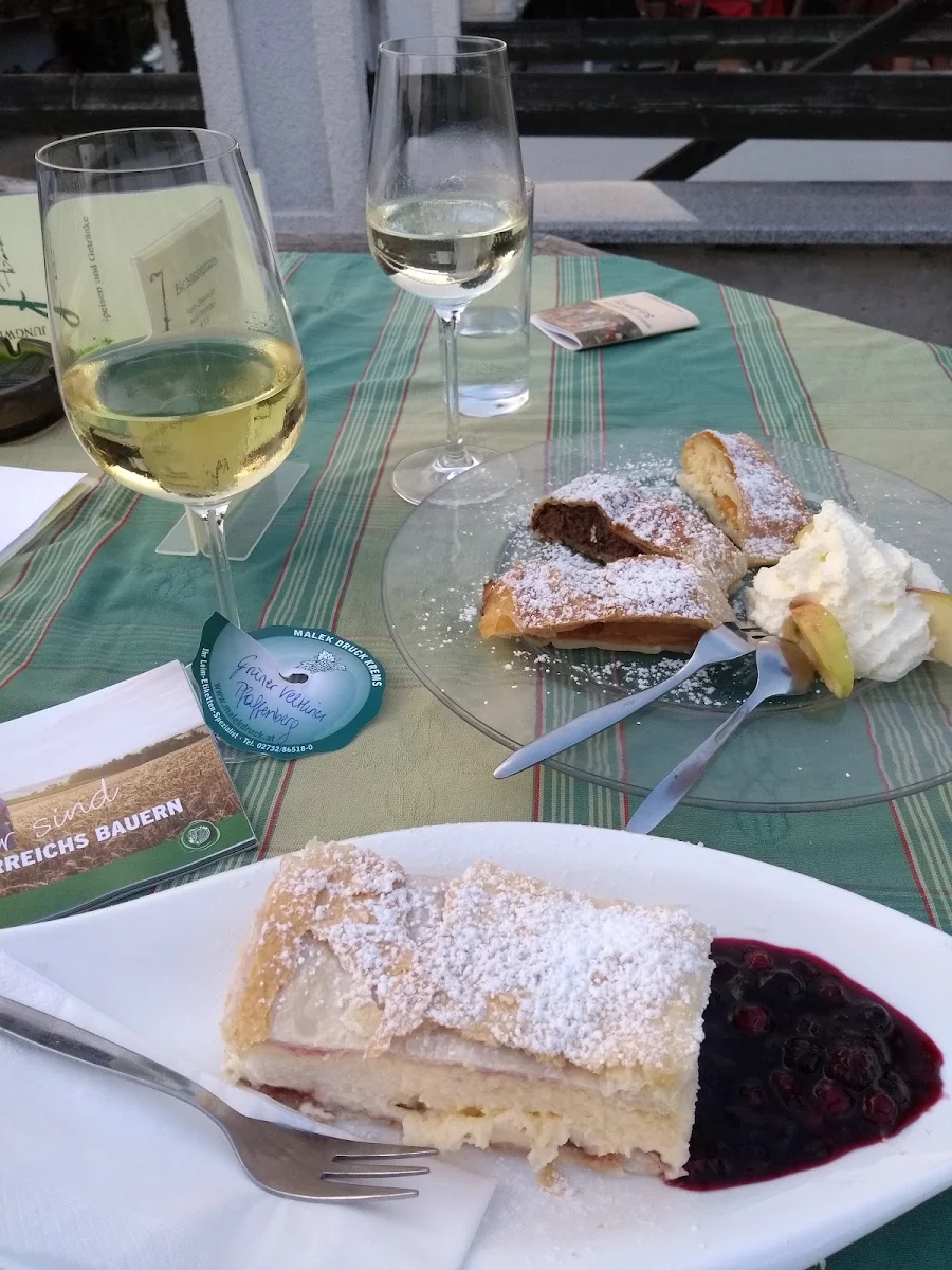 Cremeschnitte Und Köstliches