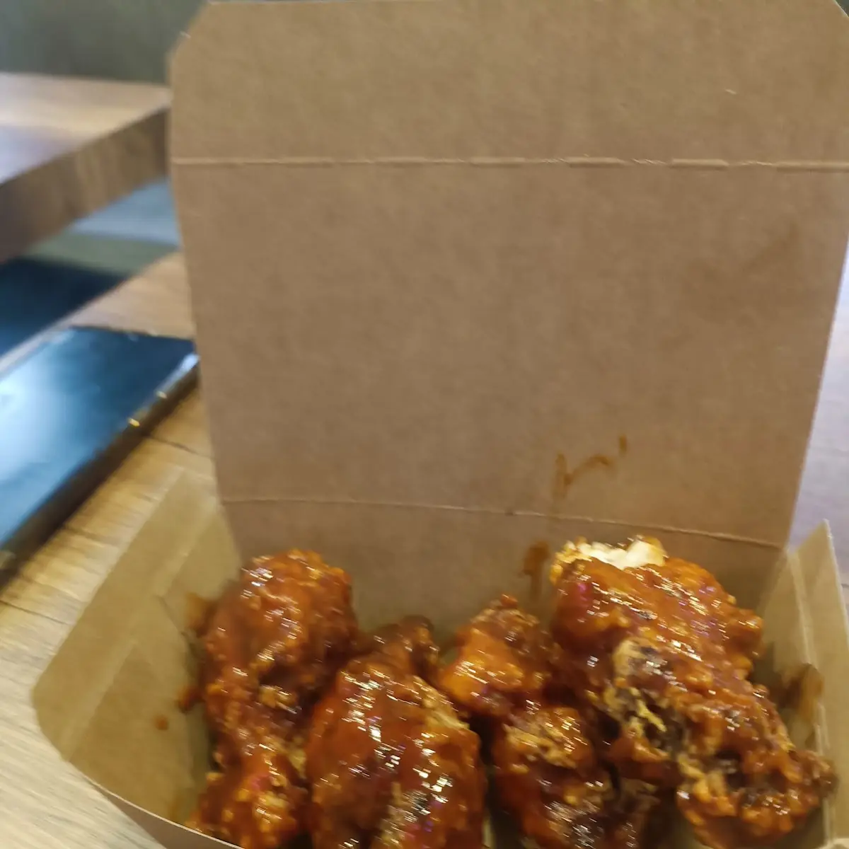 Buffalo Fried Chicken Burger Menü