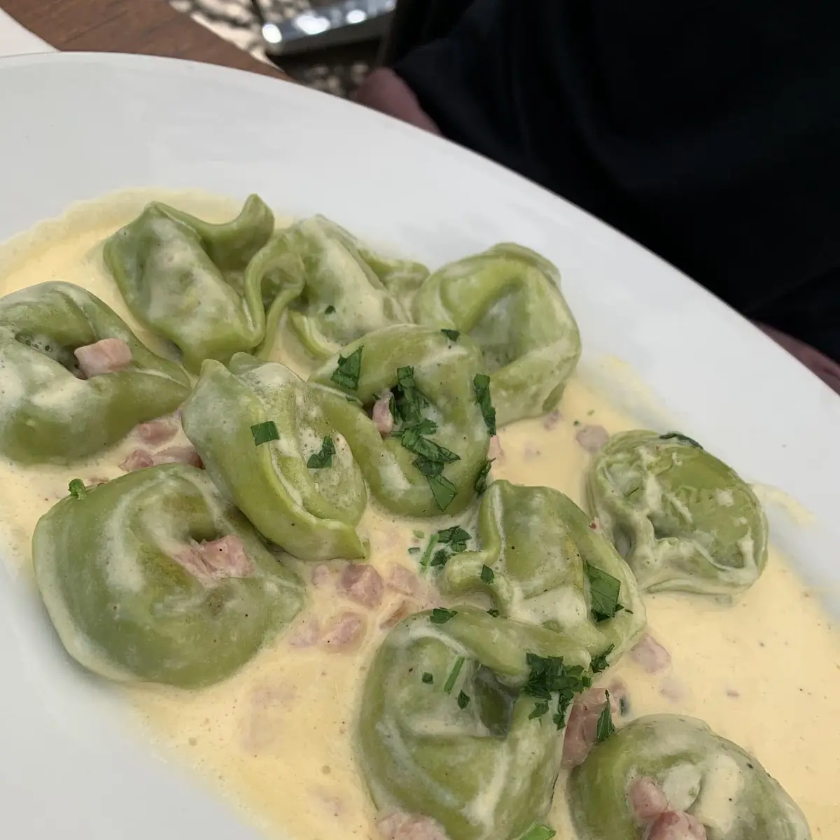 Tortelloni Prosciutto E Panna