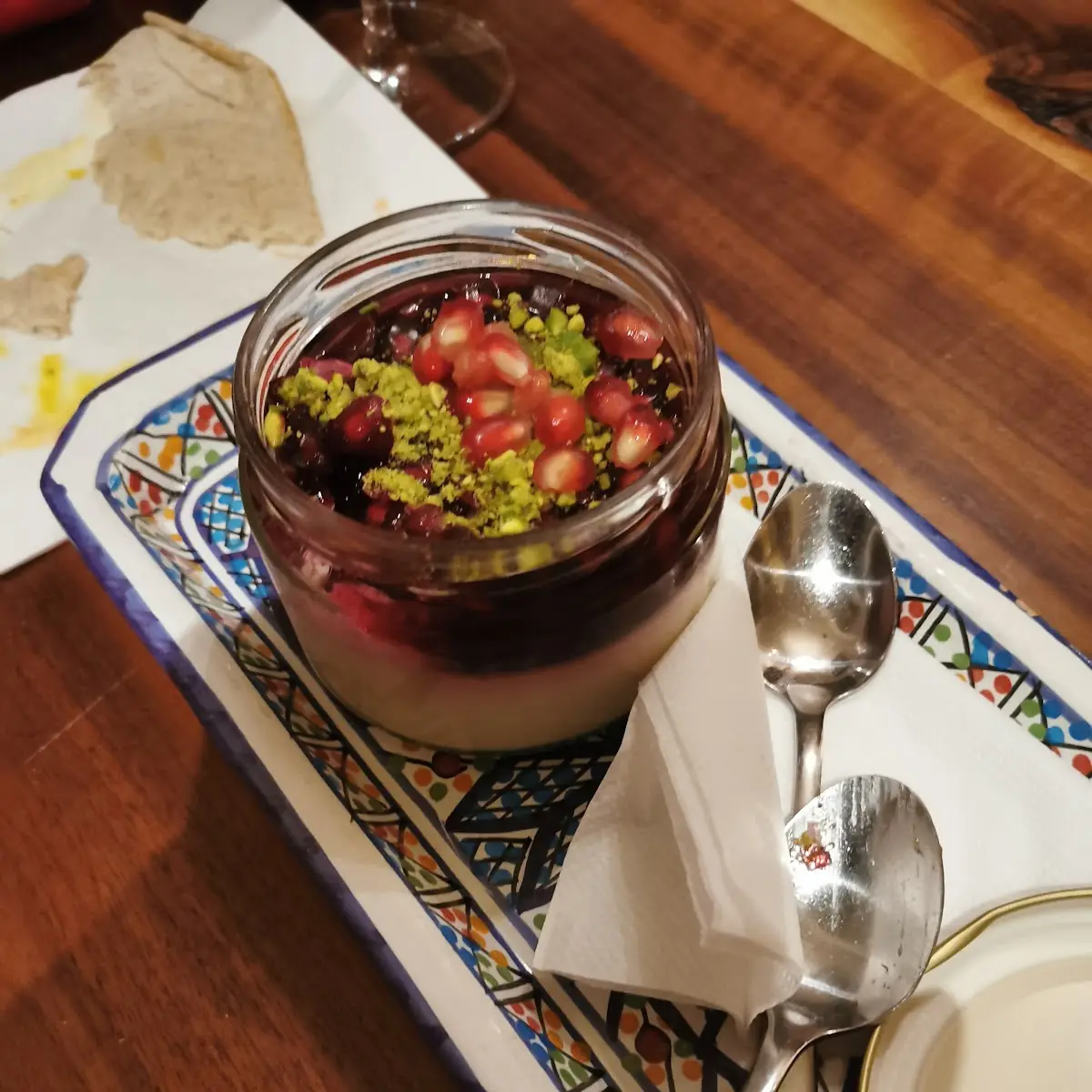 Pana Cotta Mit Granatapfel Gelee Topping