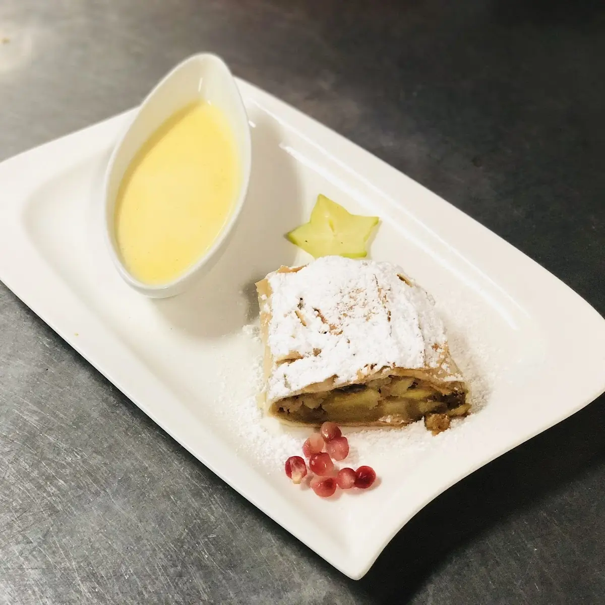 Apfelstrudel