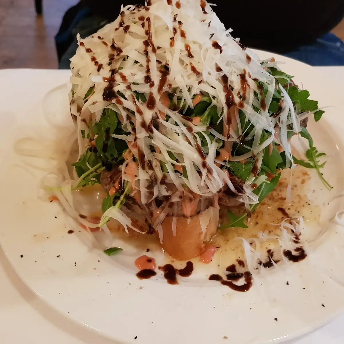Steaktoast Mit Rucola Und Parmesan