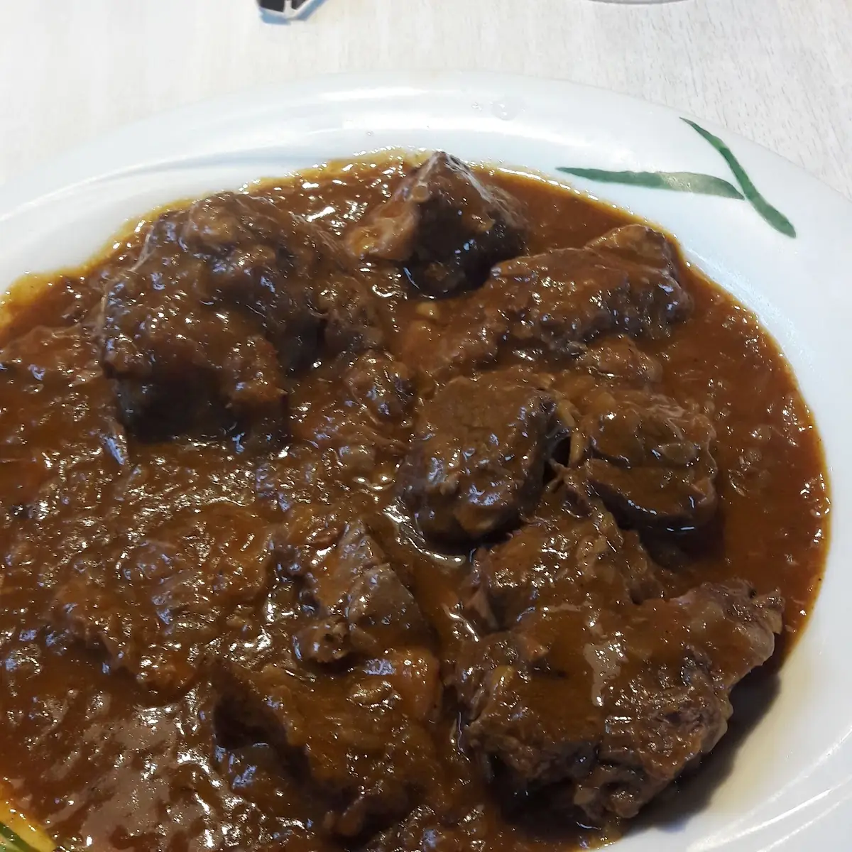 Großes Rindsgulasch