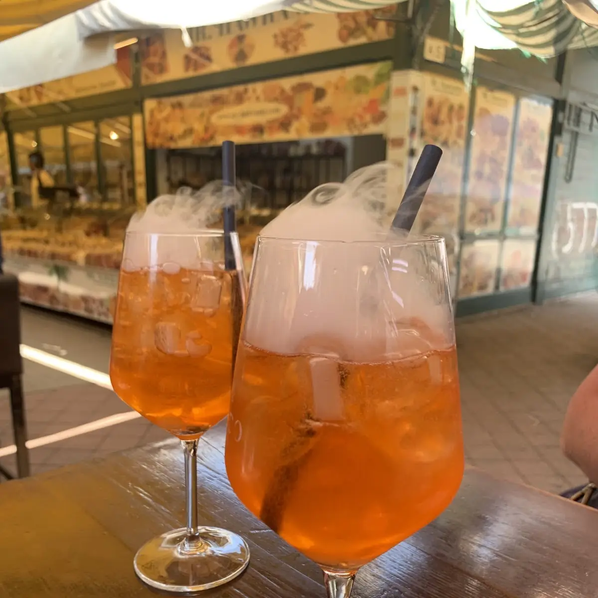 Aperiodisch Spritz Etwas Dünn