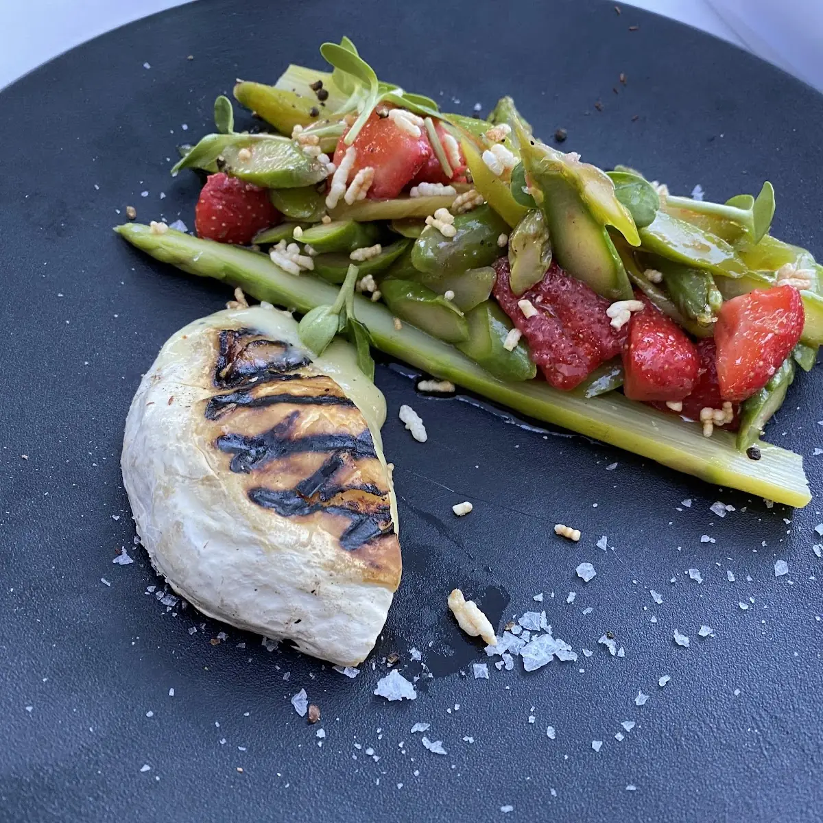 Gebackener Camenbert Mit Salat