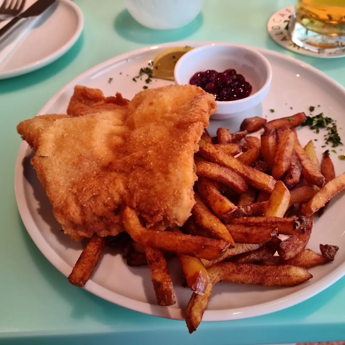 Wiener Mit Pommes