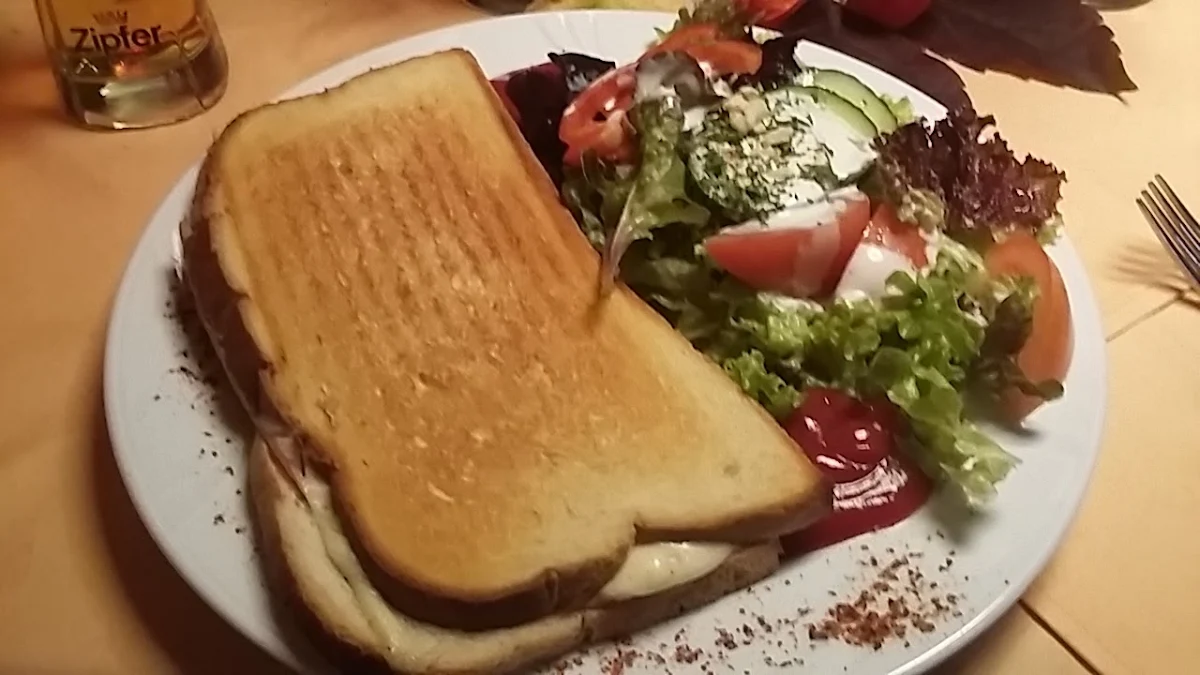 Schinken Käse Toast