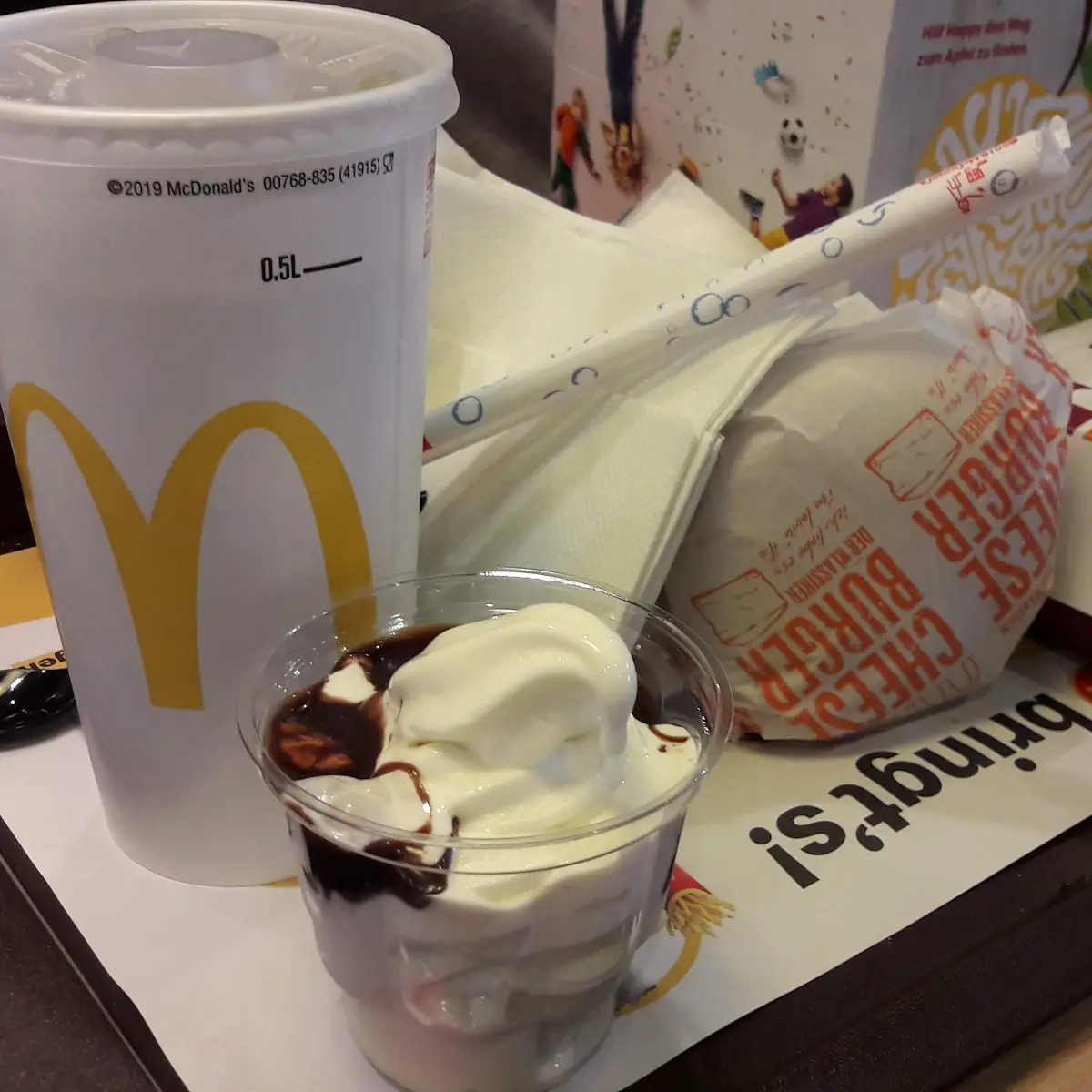 Eis Cheeseburger